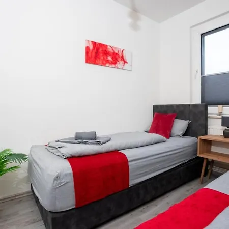 Livemore24 - 2 In 24-7 Check-in Daire
